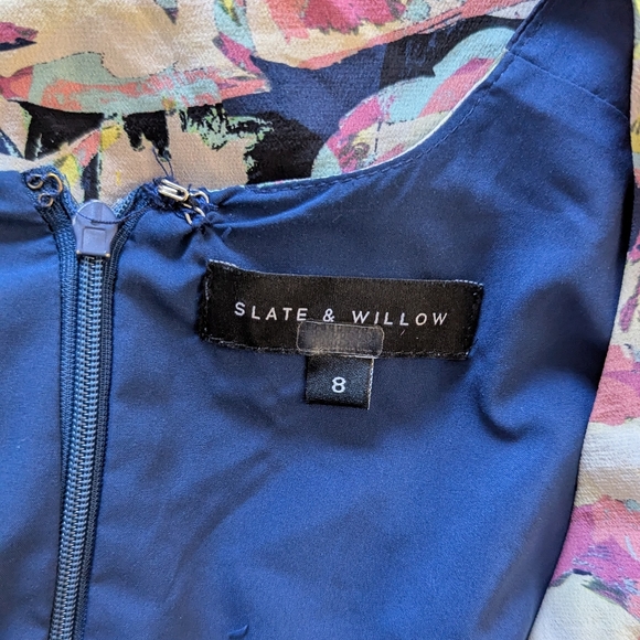 Slate & Willow Mixed Floral Printed Dress - Picture 5 of 5